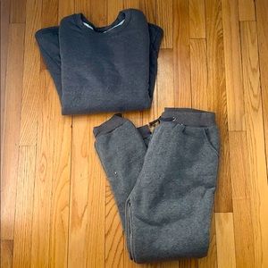 Gray fleece Sweatshirt sweatpant set
